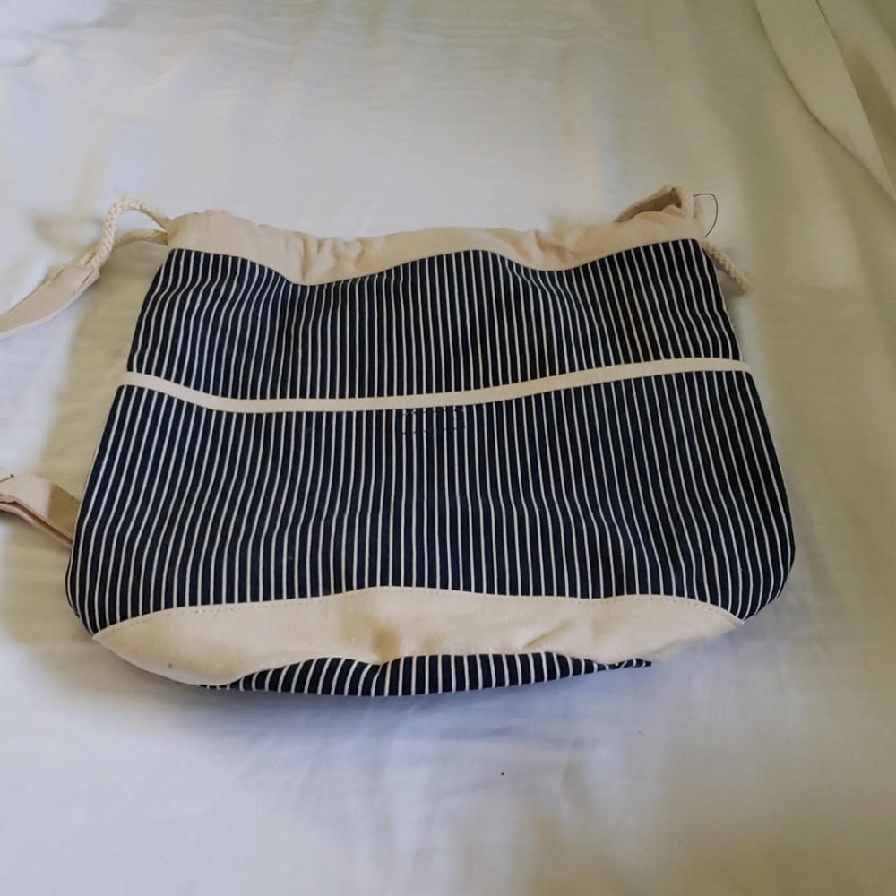 Backpack 🎒 - Picture 1 of 7